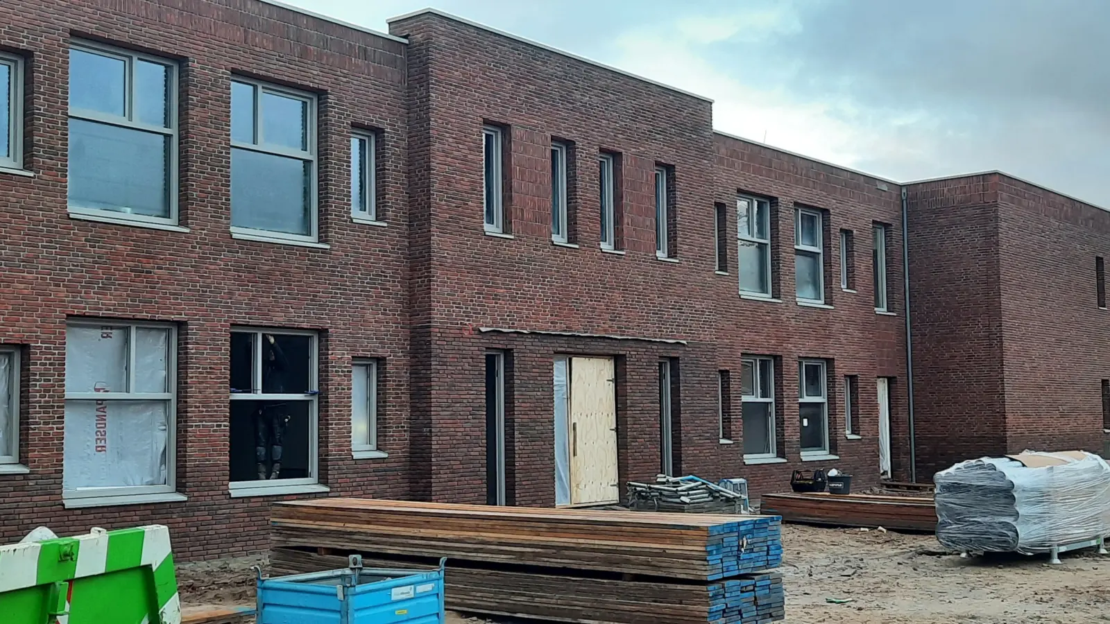 Woongebouw rood 20221207 085809