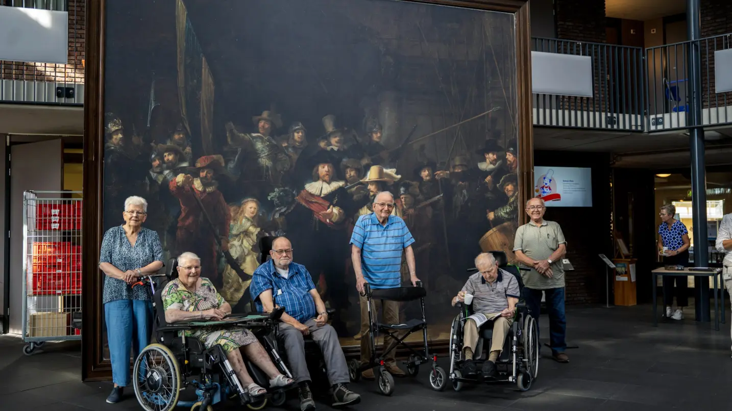 De Nachtwacht brengt bewoners samen bij Oldenhaghen
