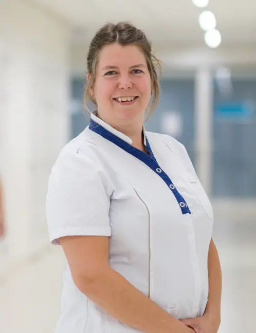 Mevr. Z. (Annet)  Bakker