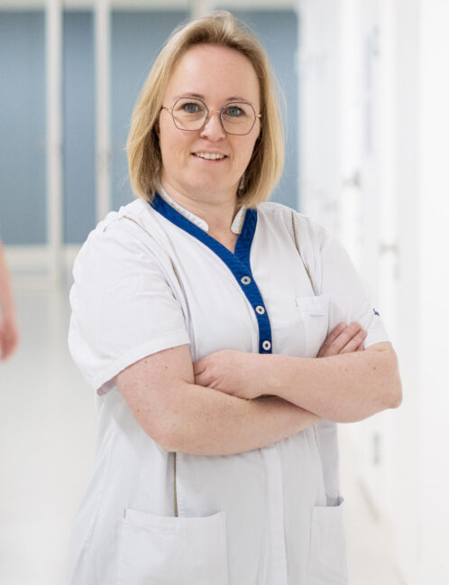 Mevr. A. (Annet)  Visser