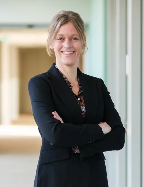 Mevr. H.B. (Janine)  Kamphuis