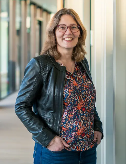 Mevr. F.M.J (Marieke)  Doornbos